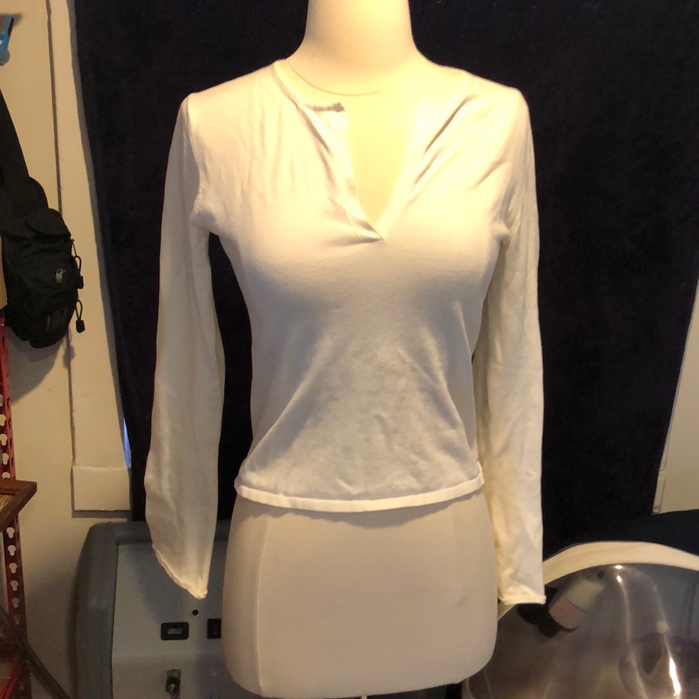 Clique White V neck pullover top